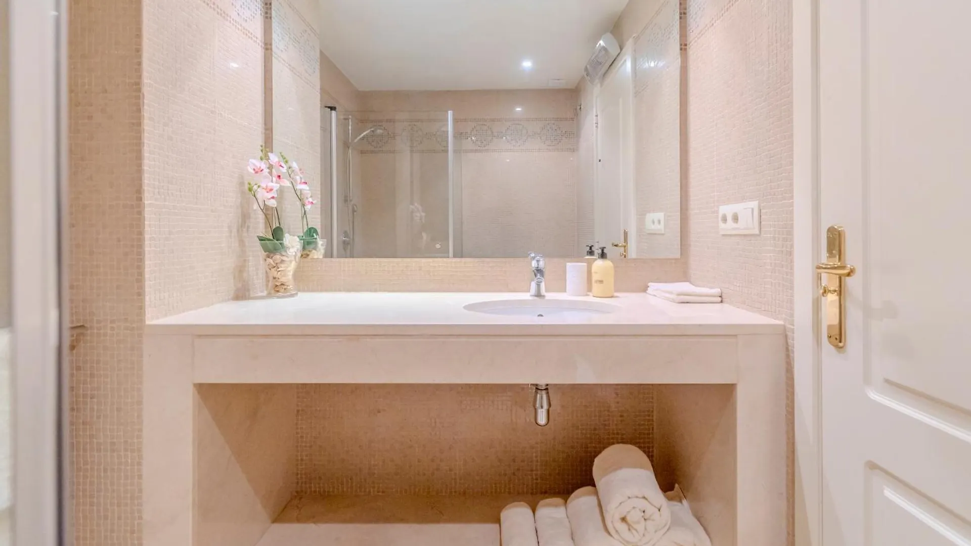 Beautiful Apartment Amazing Views And Pool 말라가