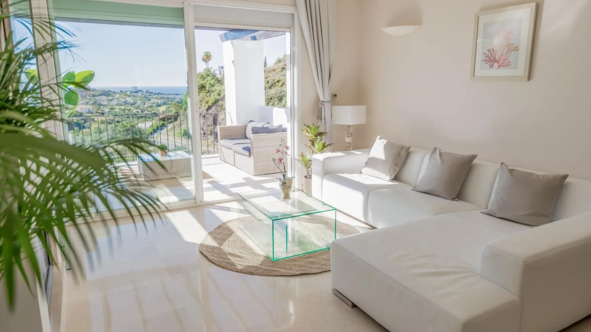 Beautiful Apartment Amazing Views And Pool 말라가 0*,